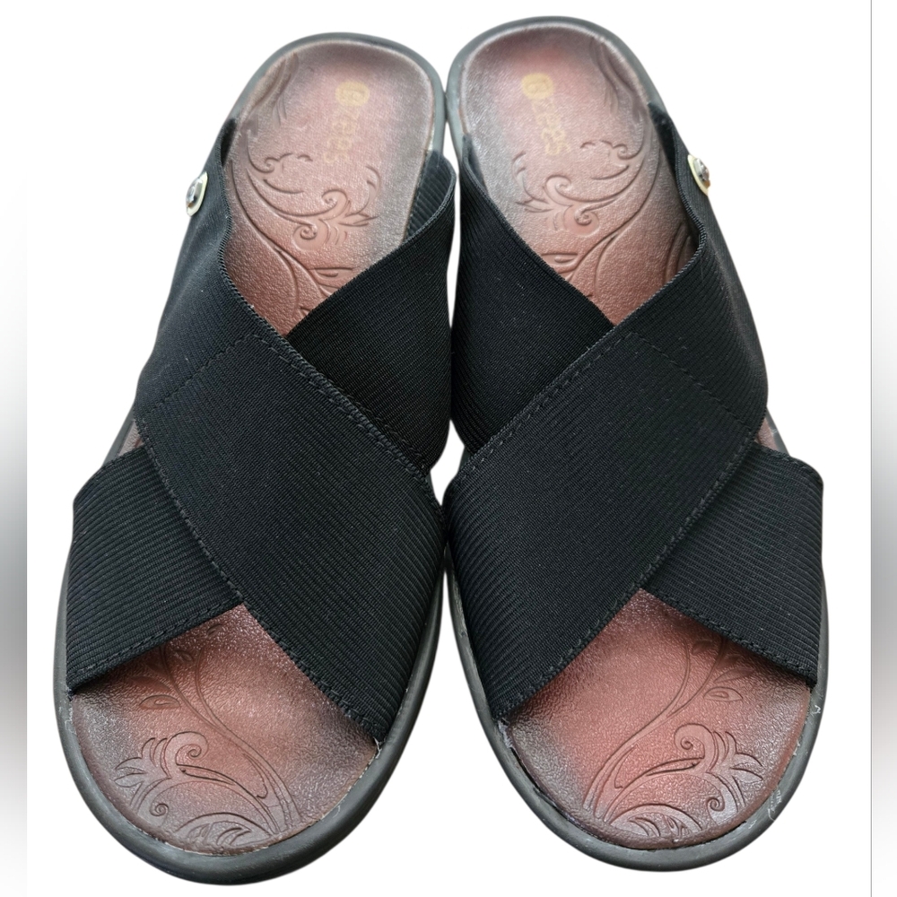 BZees Desire Black Criss-Cross Sandals - 8M